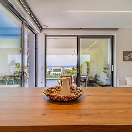 Madehomes * Pefkochori