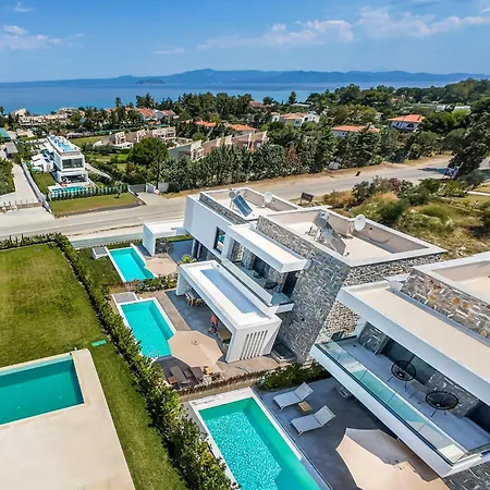 Madehomes Pefkochori