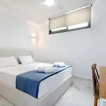 Madehomes *